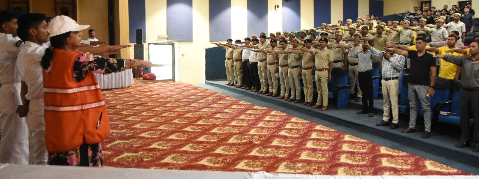 एचएसवीपी कन्वेंशन हॉल में “ऑपरेशन शील्ड” के तहत आपदा प्रबंधन प्रशिक्षण कार्यक्रम आयोजित