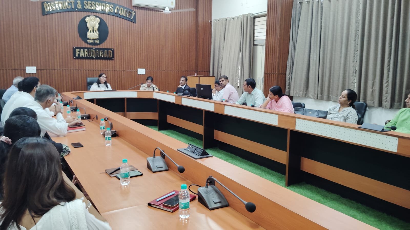 रोड रूल्स, लाइफ टूल्स अभियान के अंतर्गत विधिक साक्षरता शिविरों का आयोजन, “कानून को जानो, जीवन बचाओ” थीम पर ज़ोर