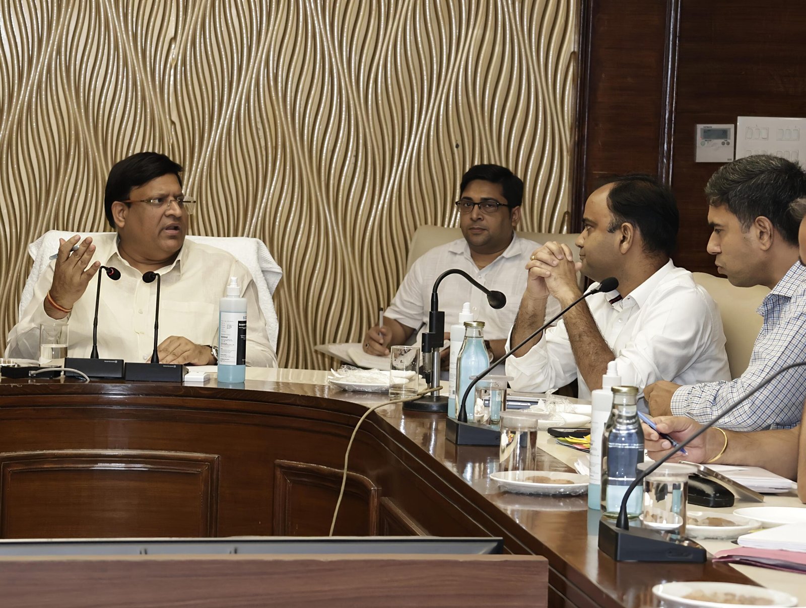 गुरुग्राम की सफाई व्यवस्था सरकार की सर्वोच्च प्राथमिकता: शहरी स्थानीय निकाय मंत्री विपुल गोयल