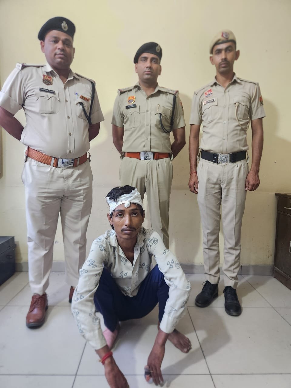 रात बसेलवा कालोनी में हुई हत्या के मामले में आरोपी गिरफ्तार, थाना ओल्ड की टीम ने 24 घंटे के अंदर किया गिरफ्तार