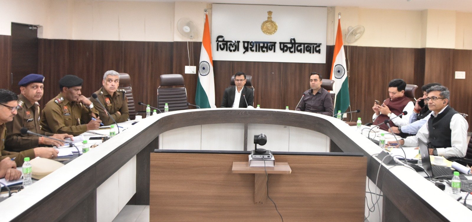 एडीसी सतबीर मान ने की जिला सड़क सुरक्षा समिति के संबंध में समीक्षा बैठक