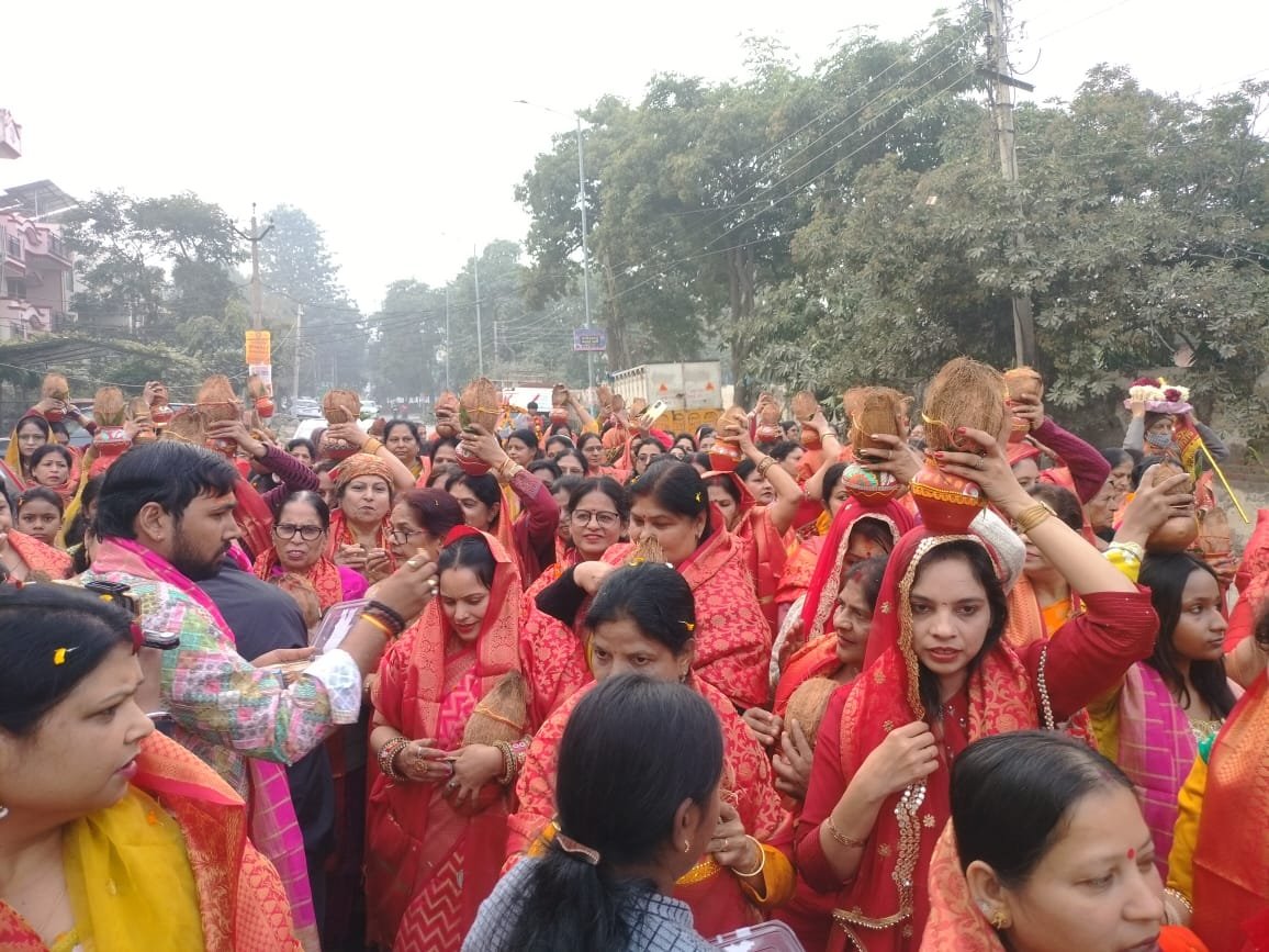 श्री रामकथा से पूर्व निकाली गई कलश यात्रा, भक्तों ने लगाये जय श्रीराम के जयकारे