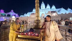 श्री सिद्धदाता आश्रम में प्रज्वलित हुआ ‘आशीर्वाद का दीया’