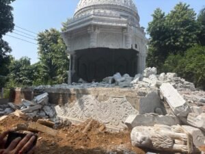 बाबा बालक नाथ मंदिर पहुंचा VHP प्रतिनिधिमंडल, कार्रवाई को लेकर जताई कड़ी नाराजगी