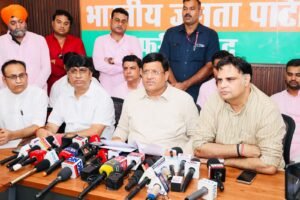 17 सितंबर को हर घर जलाएं आशीर्वाद का दीया, मोदी जी की लंबी उम्र की करें प्रार्थना : विपुल गोयल