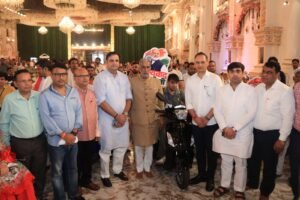 सेवा संकल्प अभियान: फरीदाबाद में 100 दिव्यांगजनों को मिले निःशुल्क ई-स्कूटर, 17 अक्टूबर को पलवल में भी होगा वितरण