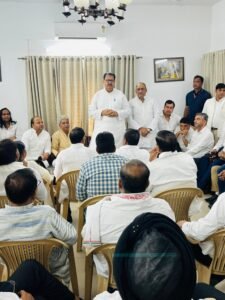 कांग्रेस के प्रदेश प्रभारी संजय दत्त  व प्रदेशाध्यक्ष राव नरेन्द्र ने  फरीदाबाद में कांग्रेस को रैली सफलता की सोंपी जिम्मेदारी